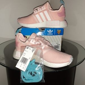 Adidas | Disney Toy Story Bo Peep NMD_R1 J